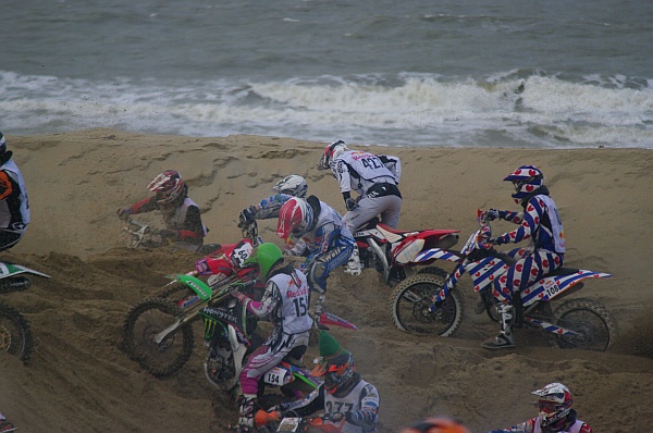 foto 3: red bull knock out 